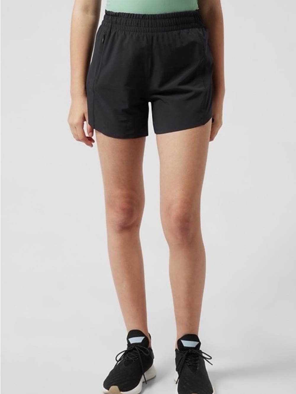 Black Athleta G!RL Heart the Hustle 4” Short